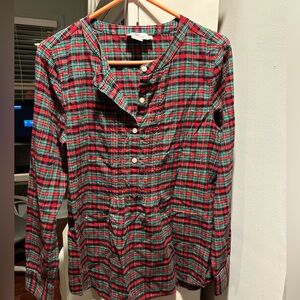 Size 6 red plaid vineyard vines shirt